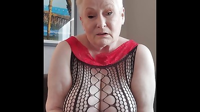 Kinky Granny Talking Messy And Masturbating With A Dildo